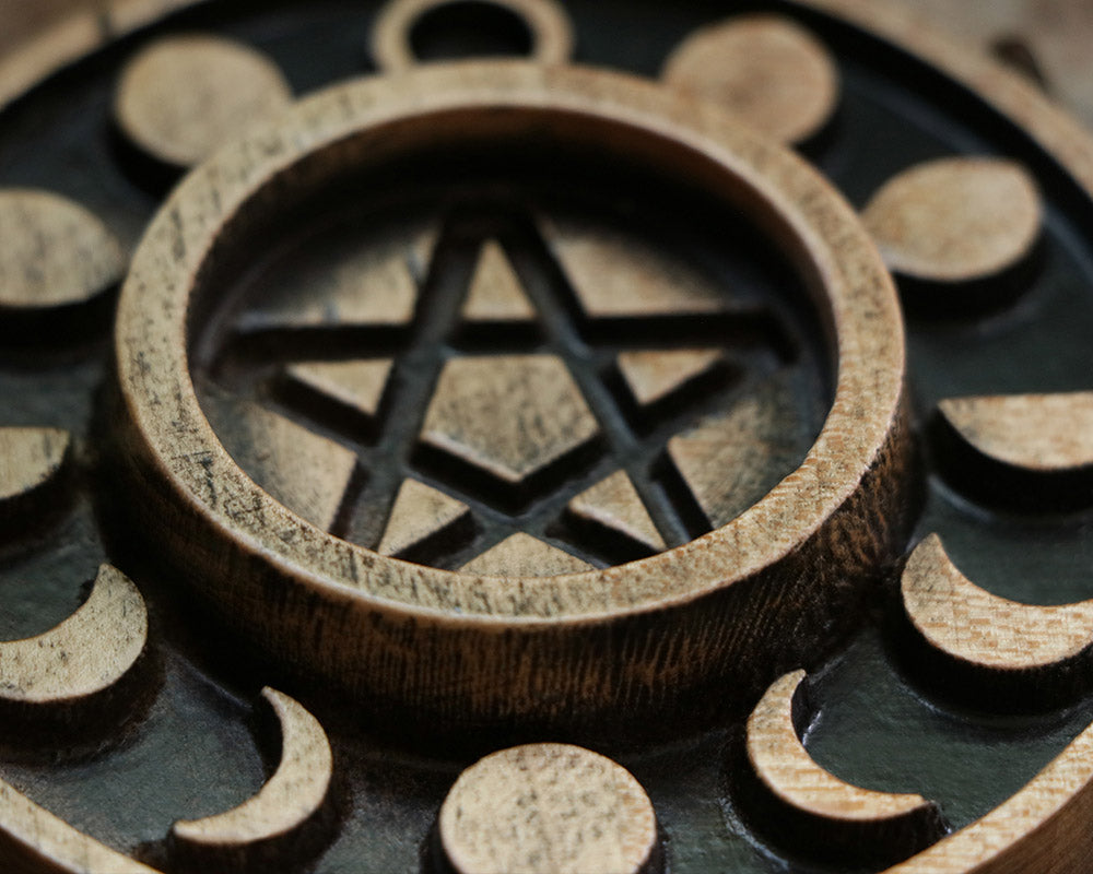 WOODEN Candle holder with Pentagram and moon phases