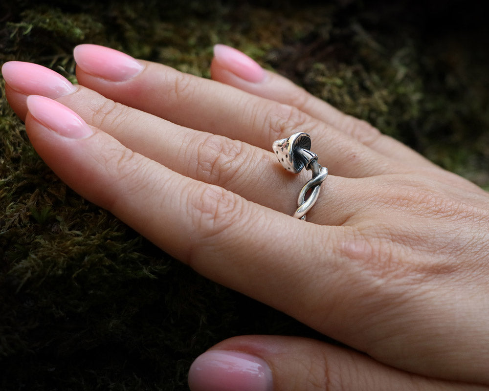 Mushroom Ring made of Sterling Silver