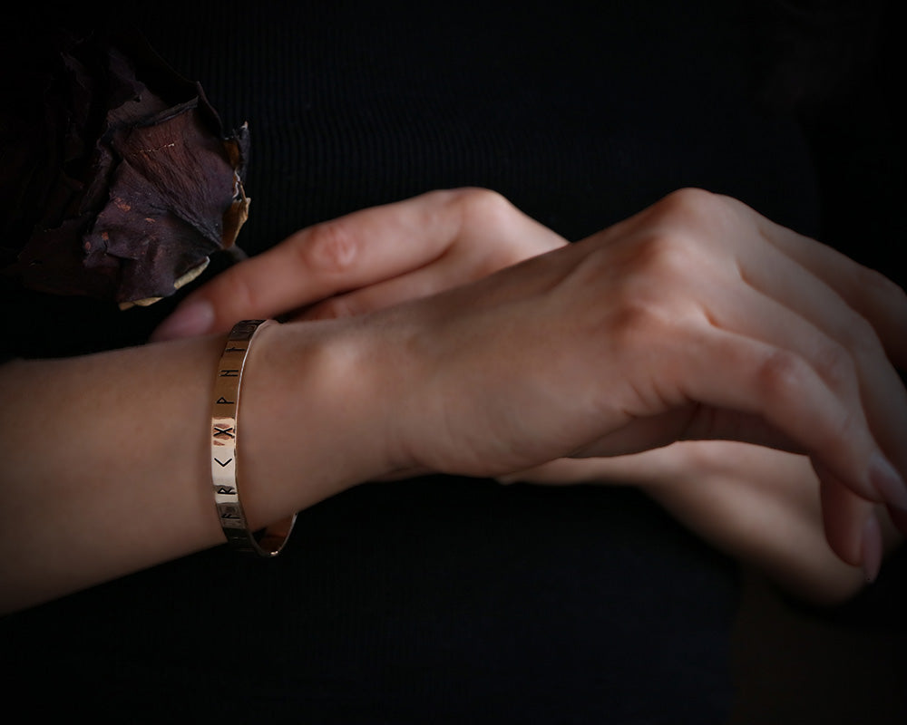 arm Viking bracelet