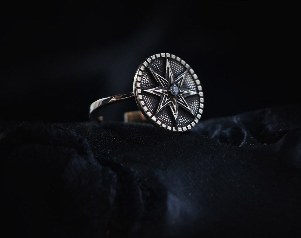 Ishtar ring made of Silver