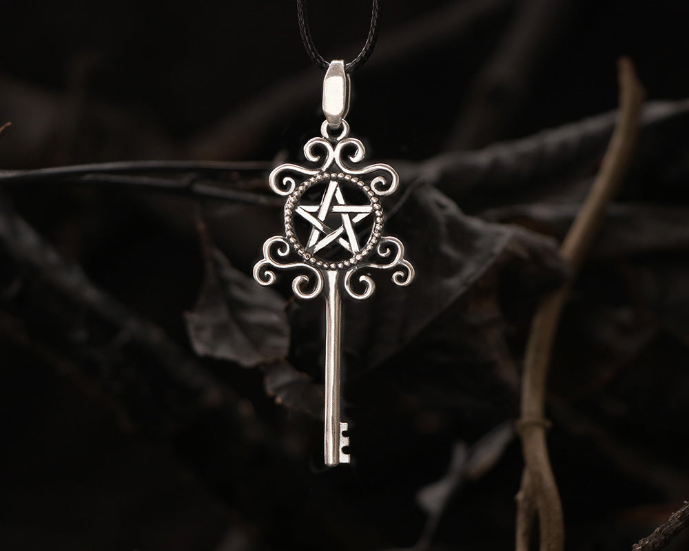 Hecate key necklace with pentagram