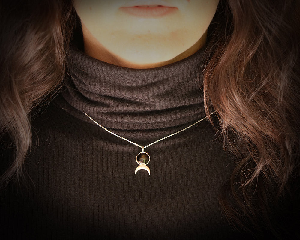 Silver pendant with chain inlaying with Black Obsidian