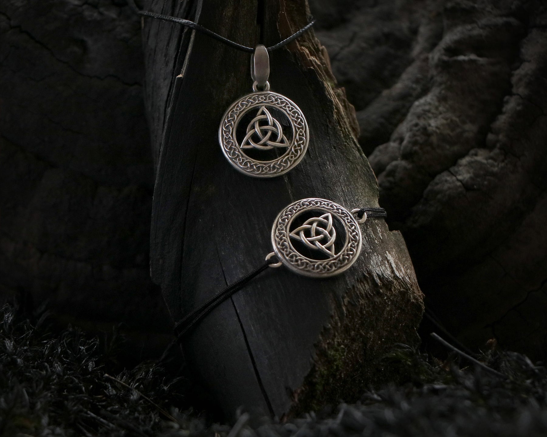 Triquetra Set