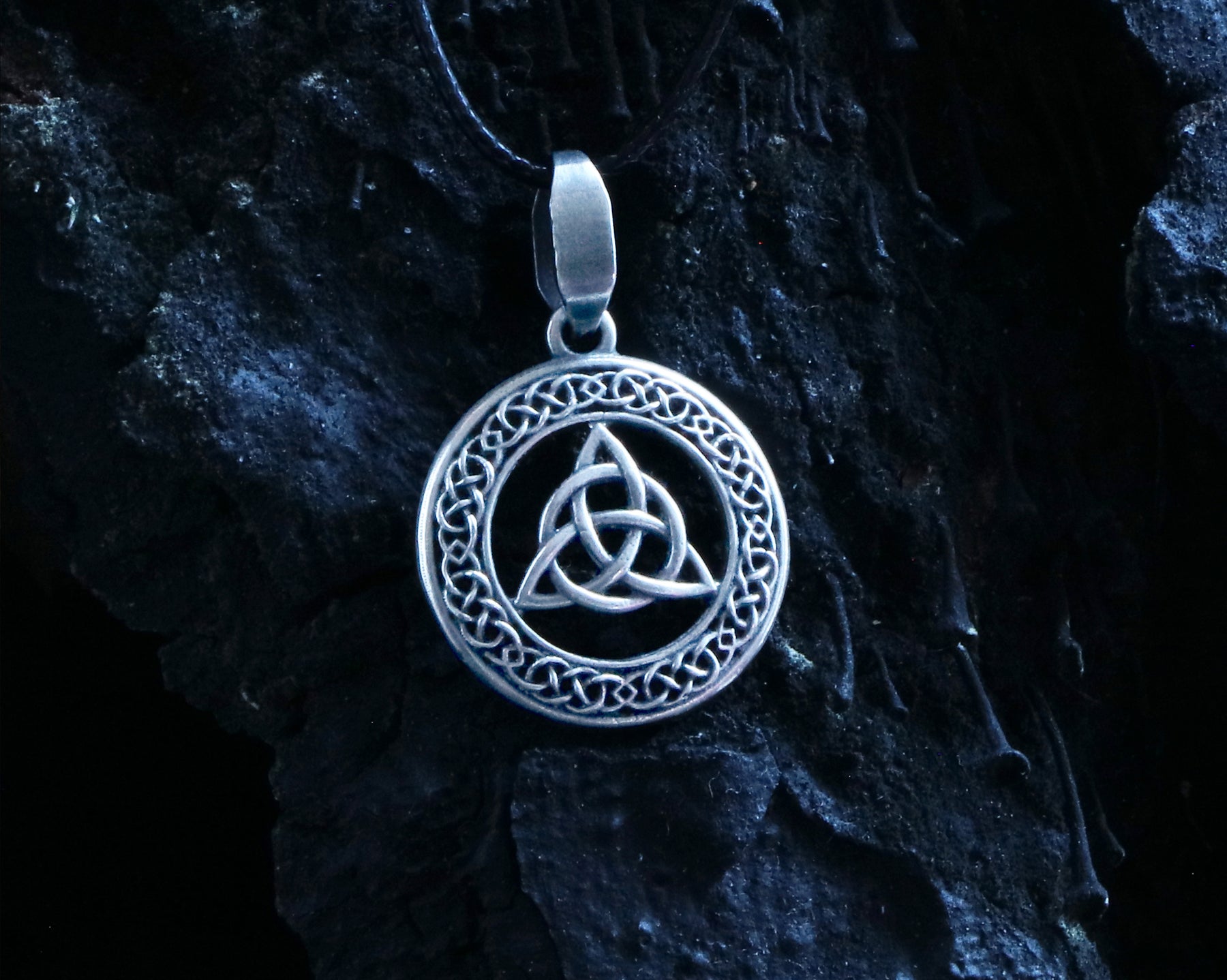 Triquetra Set