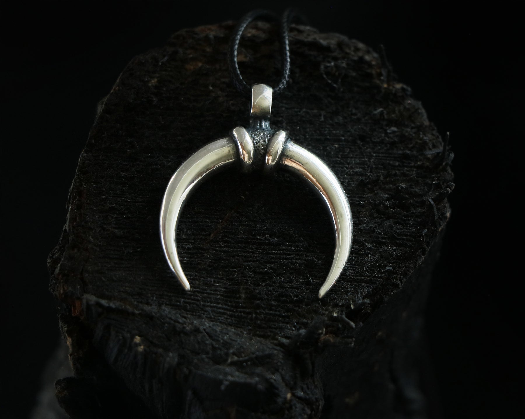 Tusk pendant sterling sliver