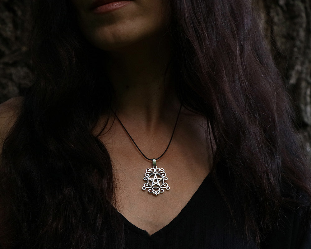 silver pentacle necklace
