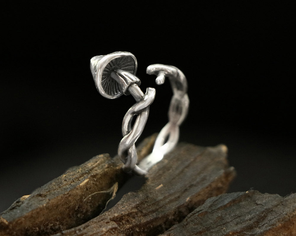 Mushroom Ring made of Sterling Silver