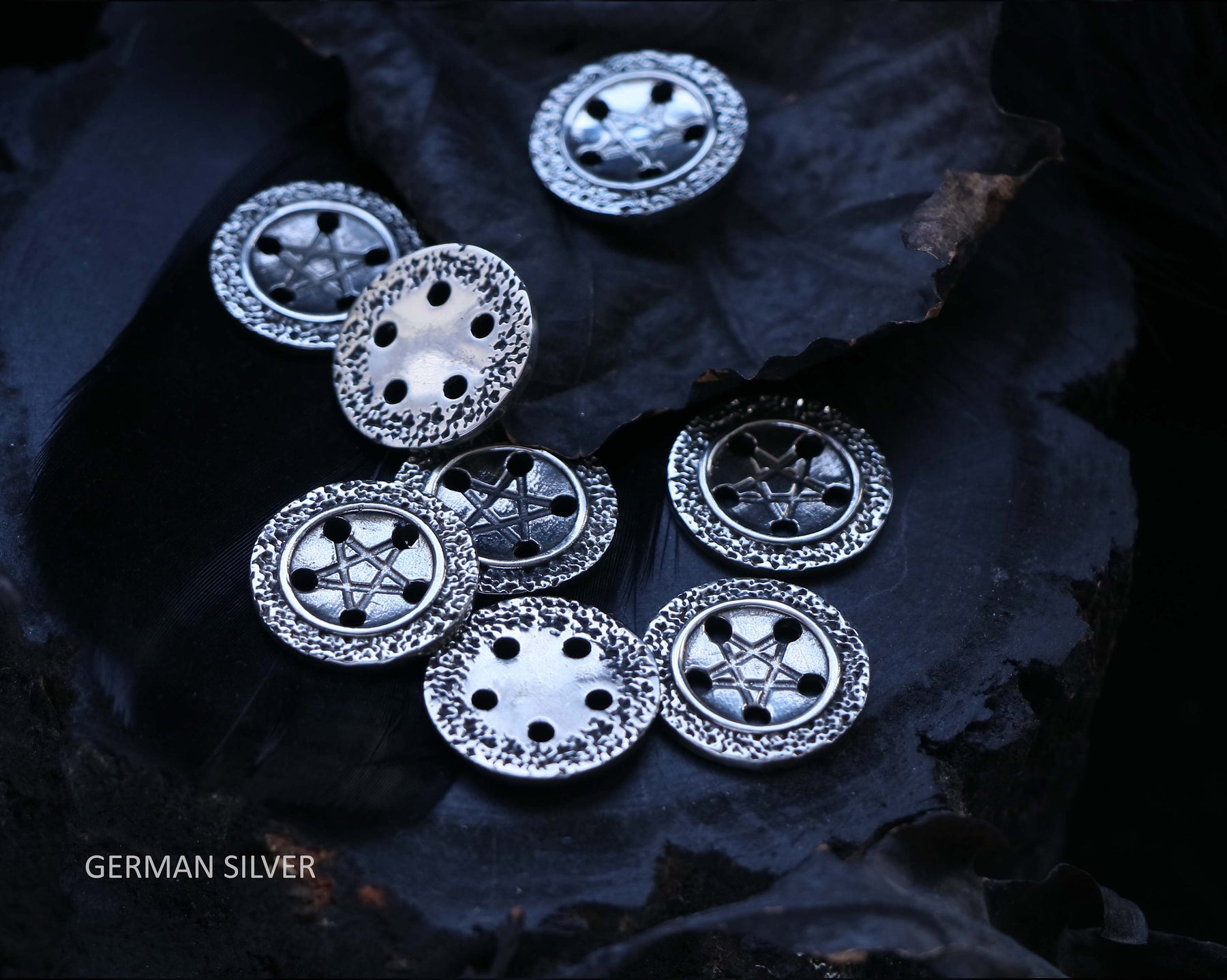 set silver pentagram buttons