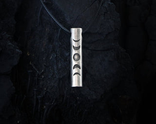 MOON PHASE Pendant
