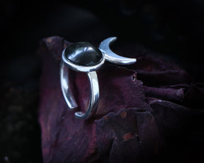 Silver Adjustable ring with Obsidian
