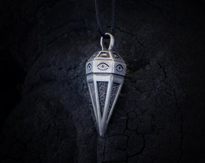 PENDULUM NECKLACE