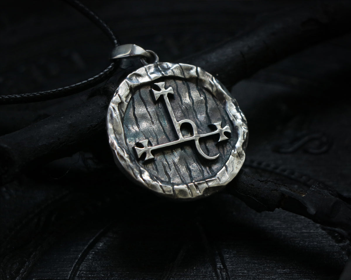 Lilith necklace